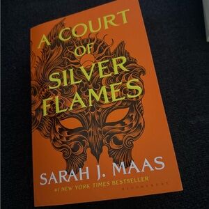 A Court of Silver Flames Book